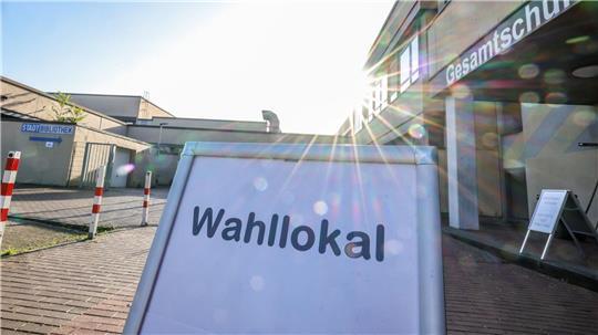 Bis 18.00 Uhr können die Wahlberechtigten in NRW ihre Stimmen abgeben.
