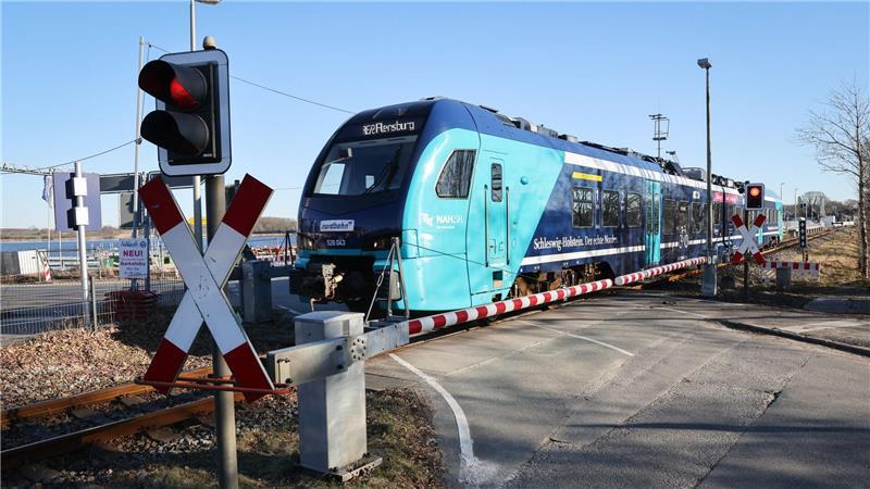 Bis Mitte der 1980er-Jahre diente die Bahnstrecke dem Personenverkehr. (Symbolbild)