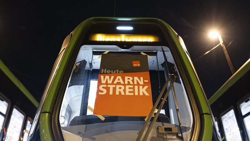 ÖPNV-Warnstreik: Das müssen Pendler und Schüler im Kreis Stade wissen Bis Samstag sind regional an unterschiedlichen Tagen Arbeitskämpfe geplant, mit dem Freitag (1. März) als Hauptstreiktag (Symbolbild).