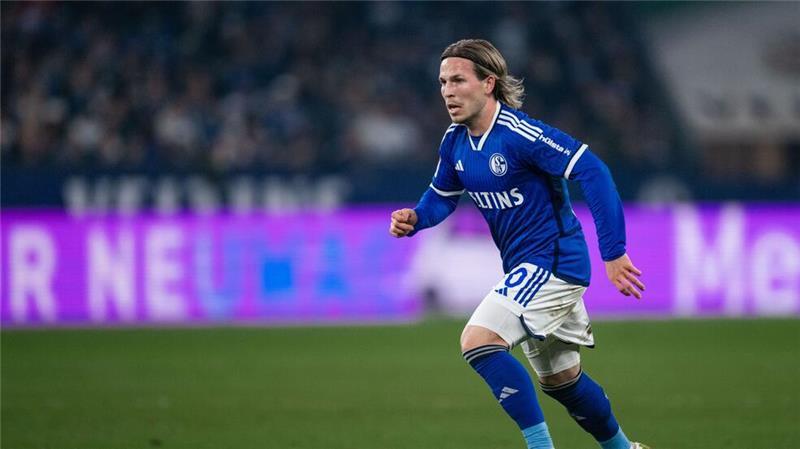 Bis Sommer wird Fußballer Lino Tempelmann von Schalke an Ligakonkurrenten Braunschweig verliehen. 