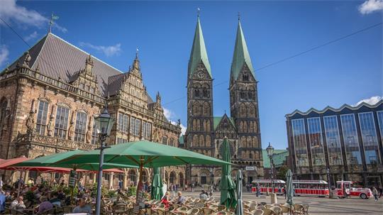 Bis zu 450.000 Gäste werden rund um den Tag der Deutschen Einheit in der Hansestadt erwartet. 