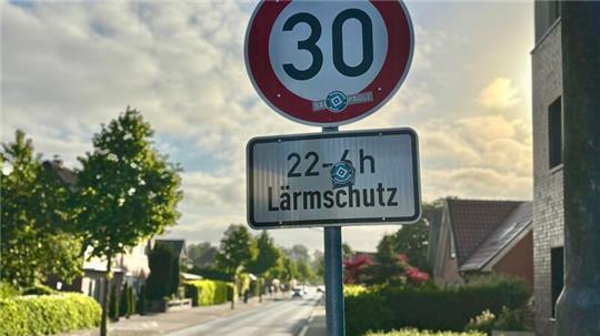 Bisher gab es eine zeitliche Begrenzung für Tempo 30 in der Straße Im Sande in Harsefeld. Das ändert sich nun.