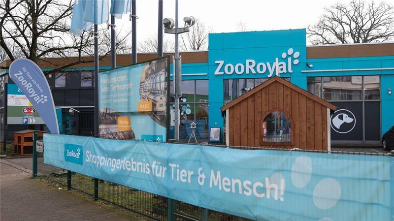 Konkurrenz für Fressnapf: 75 neue ZooRoyal-Märkte geplant Bisher gibt es nur vier stationäre Geschäfte von ZooRoyal, zwei davon in Hamburg.