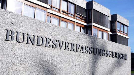 Bisher ist noch schwer abzusehen, ob die Verfassungsbeschwerde in Karlsruhe die Regierung tatsächlich zu einem effektiveren Naturschutz bewegen kann.