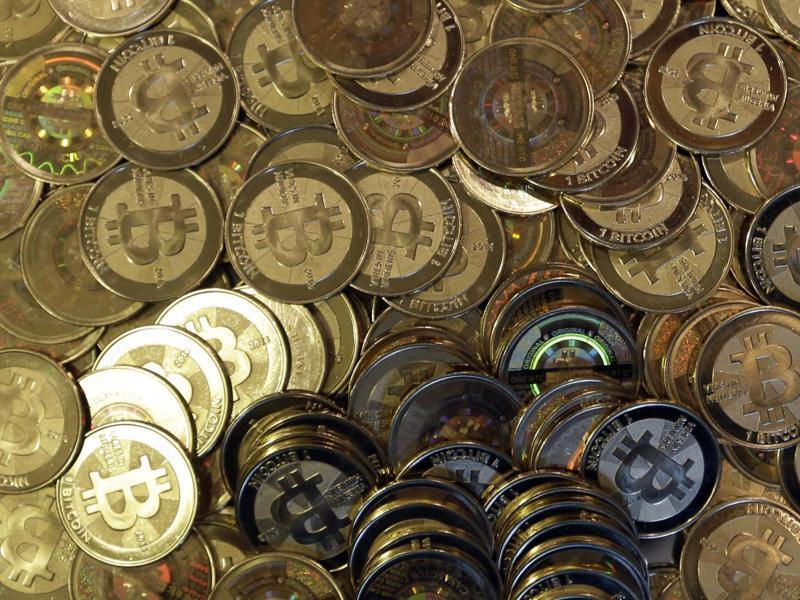 Bitcoin-Münzen. Foto: Rick Bowmer/AP/dpa