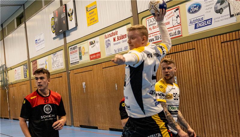 Duell der Unbesiegten in Himmelpforten – 2025 gratis Schiri-Lehrgänge Björn Roboom spielt seit zwei Jahren für den MTV Himmelpforten