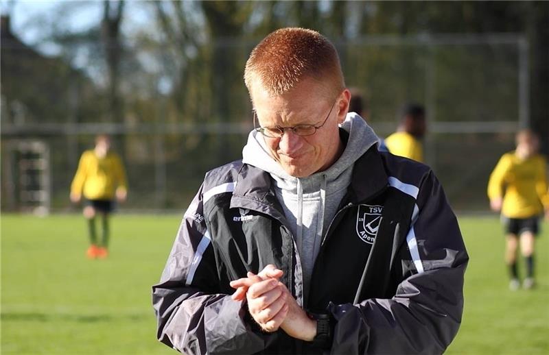 Björn Stobbe trainierte den TSV Apensen drei Saisons lang, nun kehrt er zu seinem Heimatverein VSV Hedendorf/Neukloster zurück. Foto: FuPa/Herbst