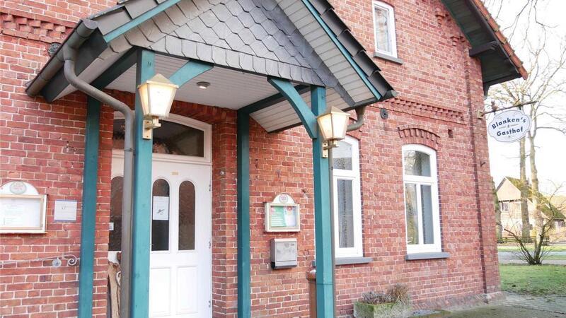 Schwestern retten Traditionsgasthof – „Sind Kneipen-Kinder“ Blankens Gasthof bleibt dem Dorf auch nach mehr als 230 Jahren erhalten.