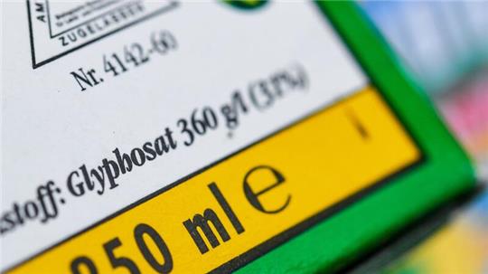 Bleibt weitere zehn Jahre in der EU zugelassen: Glyphosat.