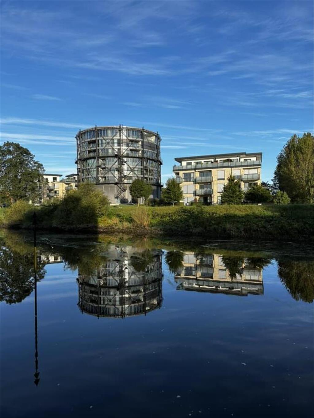 Blick auf das Gasometer in Stade - von Facebook-Nutzerin Sandy.