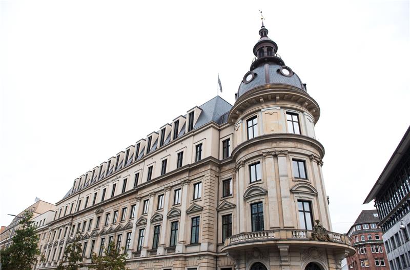 Gedenkort an Naziverbrechen im Stadthaus soll erhalten werden Blick auf das Stadthaus, das ehemalige Hamburger Polizeipräsidium. Foto: Daniel Bockwoldt/dpa