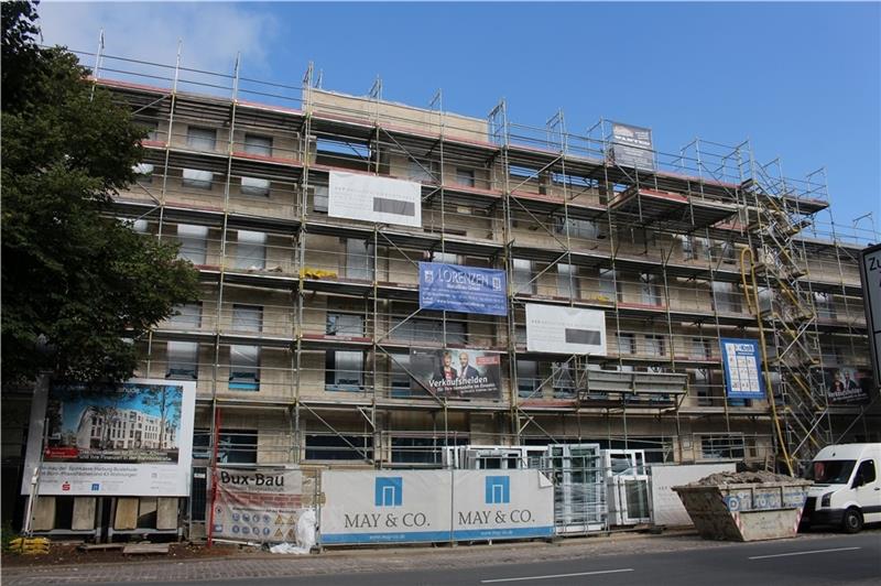 Wann die Sparkasse Harburg-Buxtehude in ihren Neubau einzieht Blick auf den Neubau der Sparkasse Harburg-Buxtehude in der Bahnhofstraße. Fotos: Frank