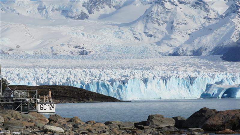 Bilder des Tages Blick auf den Perito-Moreno-Gletscher in Argentinien vor dem Weltcup im Winterschwimmen.