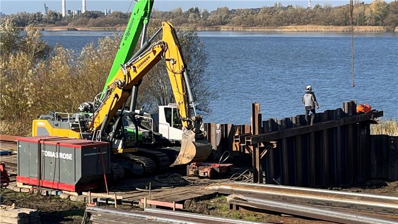 Die nächste Baustelle: Vollsperrung für Lkw auf der K39 in Jork-Borstel Blick auf die Baustelle des Auslaufbauwerks des Siels in Hinterbrack im Oktober 2024.