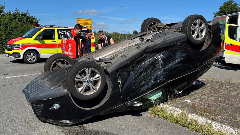 Blick auf die Unfallstelle an der Kreuzung von B73 und Stader Straße.