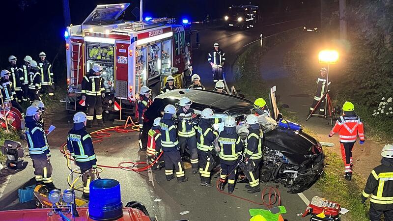 Blick auf einen Unfall zwischen Sauensiek und Beckdorf im Juni 2023.