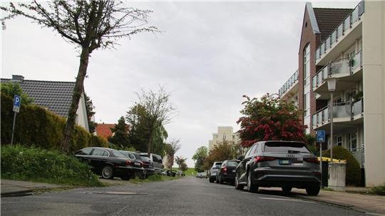 Blick vom Kopf der Prinzessinnentrift in Richtung Deich: Das Quartier mit den Sichtachsen zur Nordsee könnte durch den geplanten Sieben-Geschosser dauerhaft verändert werden.