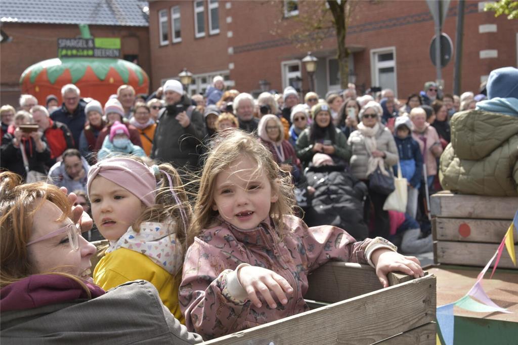 Blütenkorso, Krönung und Programm: Das war das Blütenfest 2026.