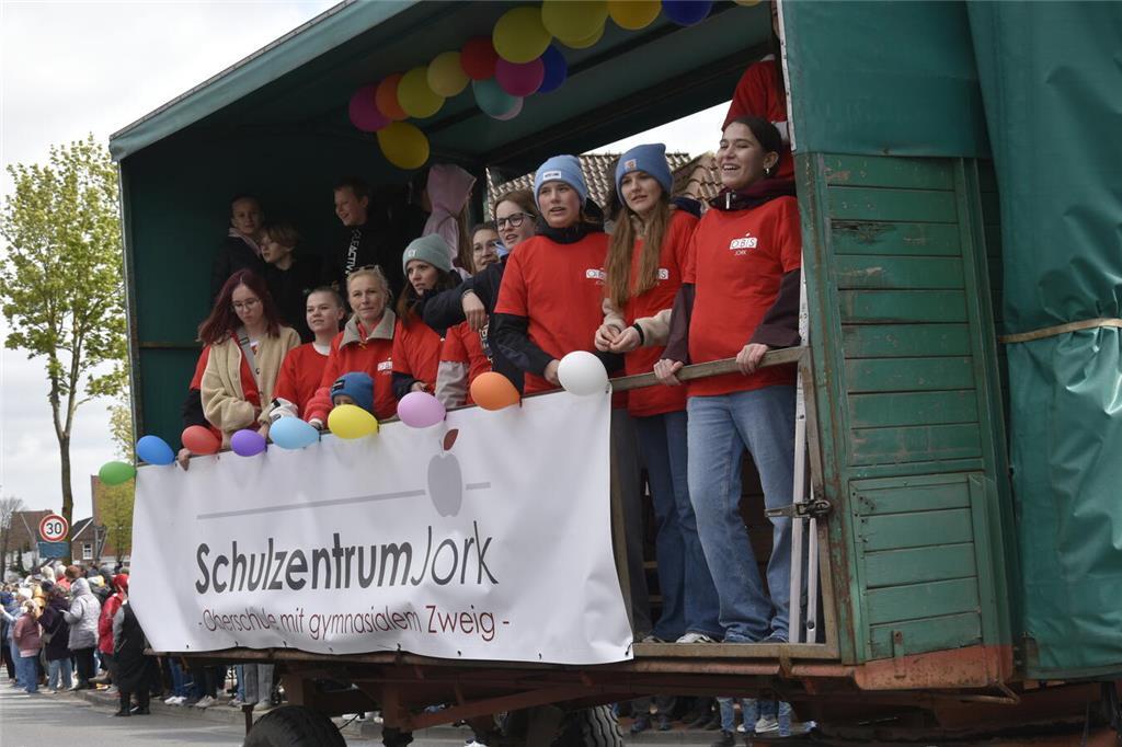 Blütenkorso, Krönung und Programm: Das war das Blütenfest 2026.