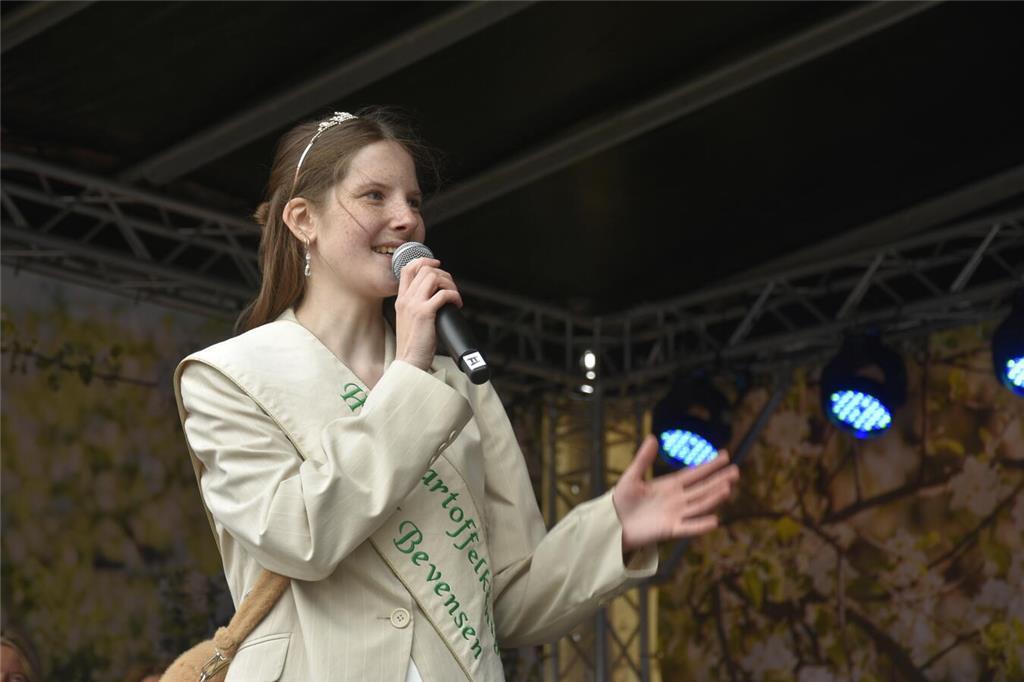Blütenkorso, Krönung und Programm: Das war das Blütenfest 2026.