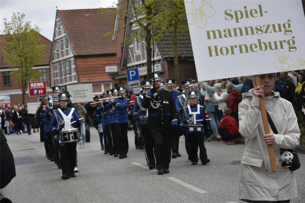 Blütenkorso, Krönung und Programm: Das war das Blütenfest 2026.