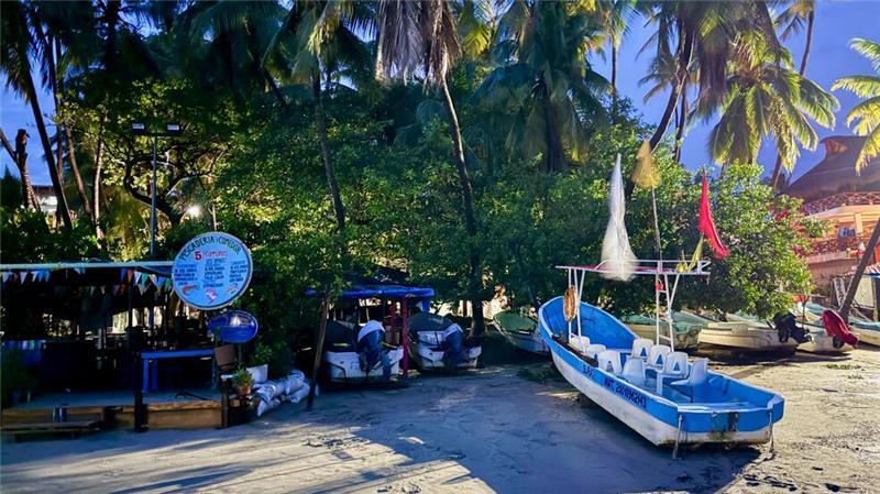 Boote an Land zur Vorbereitung auf den großen Sturm.