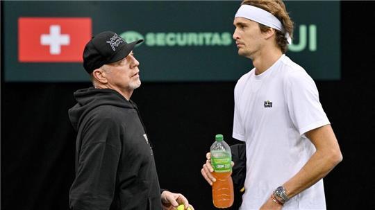 Boris Becker sieht den Druck auf Alexander Zverev steigen.
