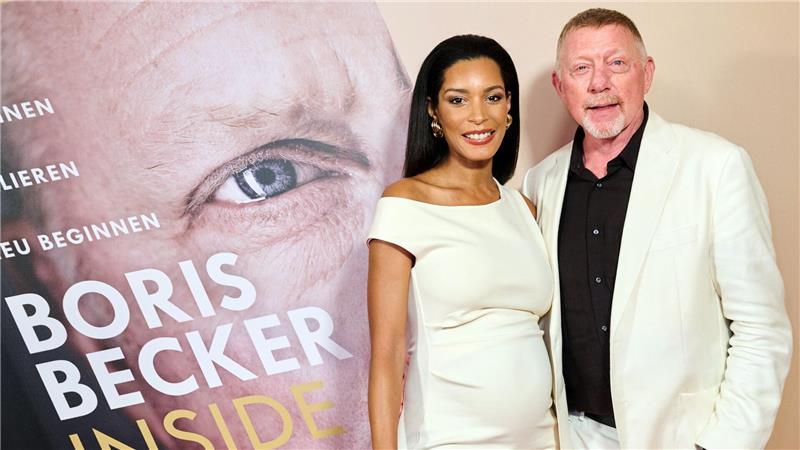 Boris Becker stellt sein Buch vor.