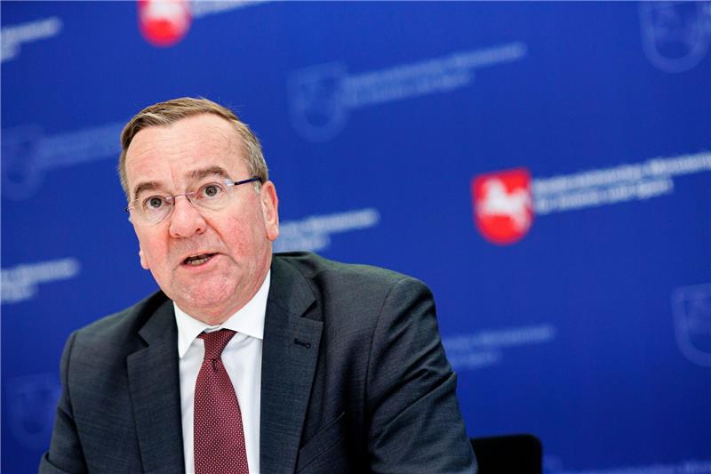 Boris Pistorius (SPD), Innenminister Niedersachsen, spricht.
