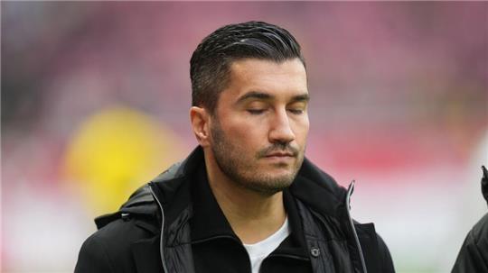 Borussia Dortmunds Trainer Nuri Sahin steht nach der vierten Saison-Niederlage unter Druck. 