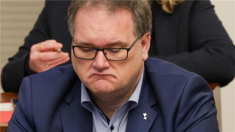 Bremens Finanzsenator Björn Fecker steht vor Herausforderungen: In diesem und im kommenden Jahr wird die Regierung mehr Geld ausgeben als einnehmen. 