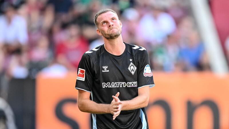 Remis zum Saisonstart: Werder lässt Punkte in Augsburg Bremens Marvin Ducksch ärgert sich nach seiner vergebenen Großchance zum Siegtor.