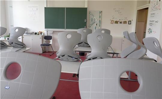 Bricht 2028 das Ende der Förderschulen Lernen an? Viele Eltern befürchten es und sehen für die Zukunft ihrer Kinder schwarz. Foto: Willnow/dpa