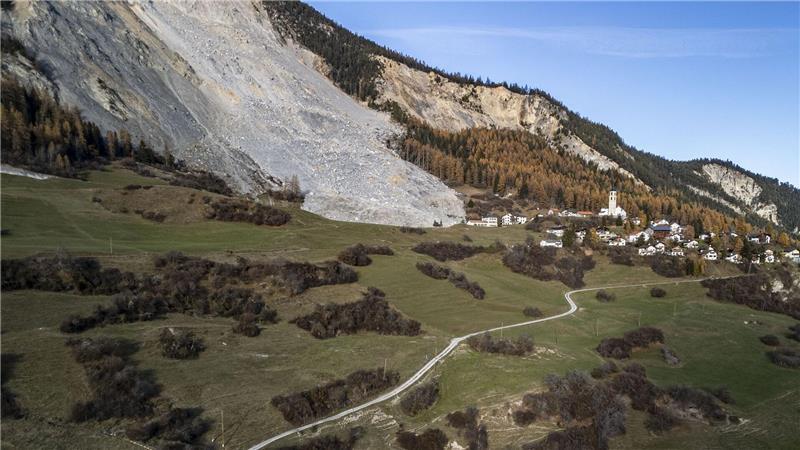 Brienz: Die Gefahr eines neuen großen Schuttstroms ist gestiegen. (Archivbild)