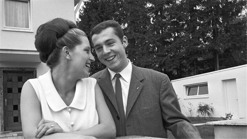 Franz Beckenbauer ist tot: Sein Leben in Bildern