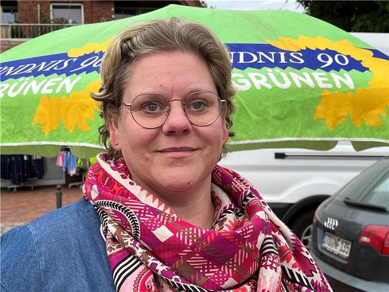 Mit diesen Themen will eine Jorker Grüne in den Landtag Britta Sanders tritt im Wahlkreis Buxtehude für die Grünen an.
