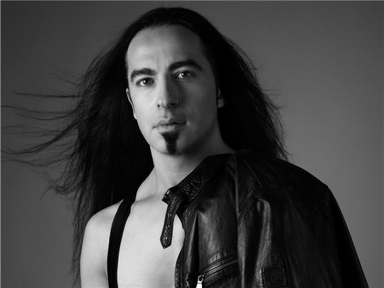 Bülent Ceylan sorgte als „Luschtobjekt“ im Stadeum für beste Stimmung. Foto: © Bülent Ceylan