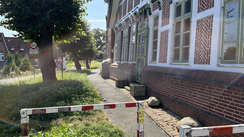 Bürger wünschen sich bessere Wege auf den Deichen in ihrer Dorfregion Jork.