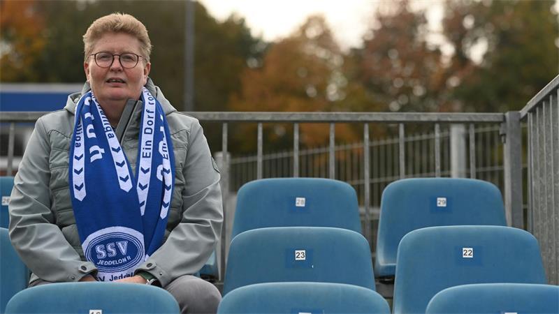 Bürgermeisterin Petra Knetemann fiebert dem großen Match gegen Hertha BSC entgegen.