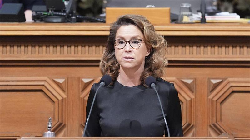 Hamburg gedenkt NSU-Opfer Taşköprü Bürgerschaftspräsidentin Carola Veit findet für den Generalbundesanwalt klare Worte, falls er Akten zurückhalten sollte. (Archivbild)