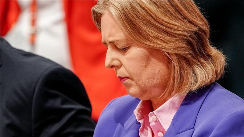 Achtstundentag: Wirtschaft und Union gegen Reformentwurf Bundesarbeitsministerin Bärbel Bas (SPD) - Änderungen des Arbeitszeitgesetzes sind „kein Wunschprojekt“ der SPD. (Archivbild)