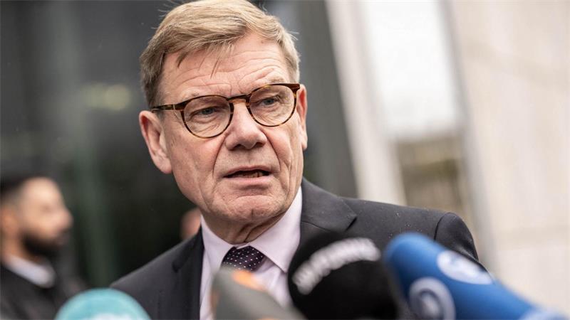 EU verhängt Rekord-Sanktionen gegen russische Kriegshelfer Bundesaußenminister Johann Wadephul spricht von einem „beispiellosen Sanktionsschlag“ gegen die russische Kriegswirtschaft.