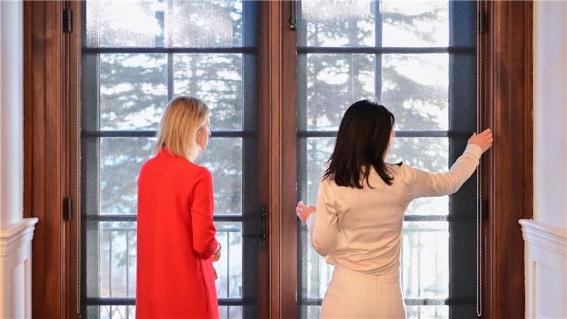 Trump-Turbulenzen: Außenminister ringen um Geschlossenheit Bundesaußenministerin Annalena Baerbock (r) und Kaja Kallas, Hohe Vertreterin der Europäischen Kommission für die Außen- und Sicherheitspolitik