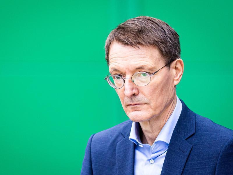 Bundesgesundheitsminister Karl Lauterbach. Foto: Moritz Frankenberg/dpa