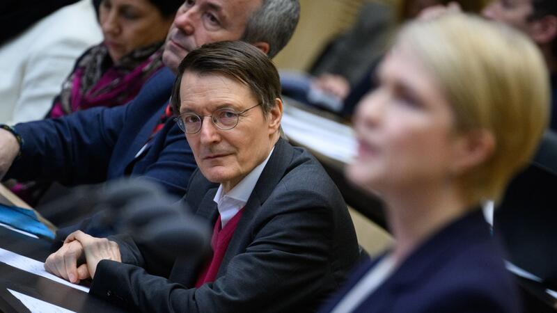 Bundesrat billigt Qualitäts-Atlas zu Krankenhäusern Bundesgesundheitsminister Karl Lauterbach (SPD) hält Transparenz für dringend erforderlich.
