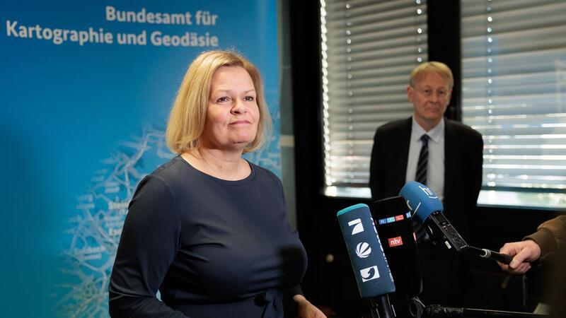 Chinas Botschafter wegen Cyberangriff von 2021 einbestellt Bundesinnenministerin Faeser besucht das Bundesamt, das zum Geschäftsbereich ihes Ministeriums gehört. (Archivbild)