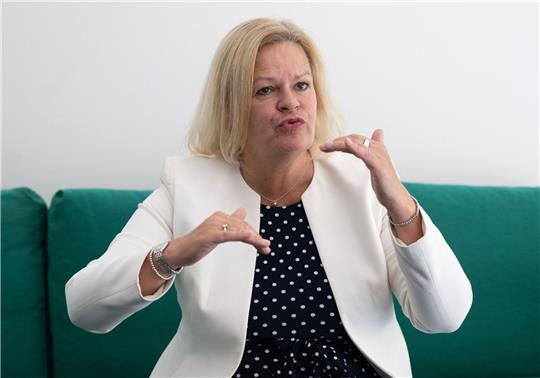 Bundesinnenministerin Nancy Faeser ist in Deutschland für den Sport zuständig.