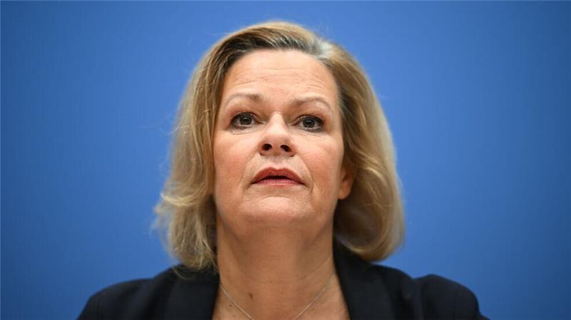 Bundesinnenministerin Nancy Faeser lehnt ein bundesweites Böllerverbot ab. (Archivbild)
