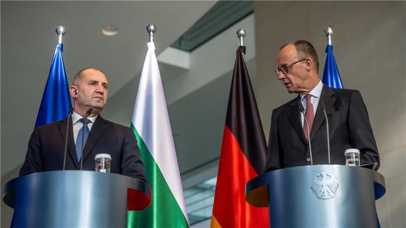 Bundeskanzler Friedrich Merz (CDU) empfing am Montag den bulgarischen Ministerpräsidenten Rumen Radew. (Archivbild)