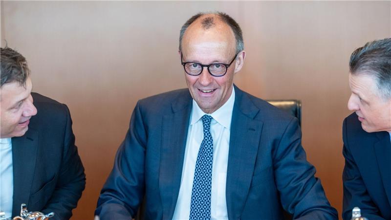 Bundeskanzler Friedrich Merz (CDU) und sein Kabinett haben im ersten Jahr einige Gesetze auf den Weg gebracht. (Archivfoto)